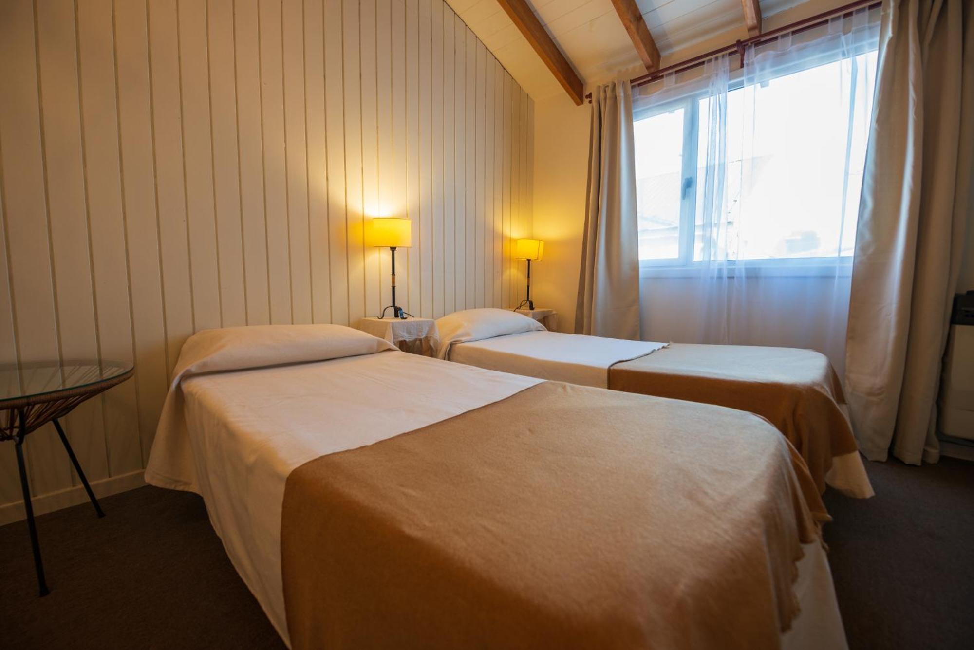 Los Calafates Hotel Ushuaia Buitenkant foto