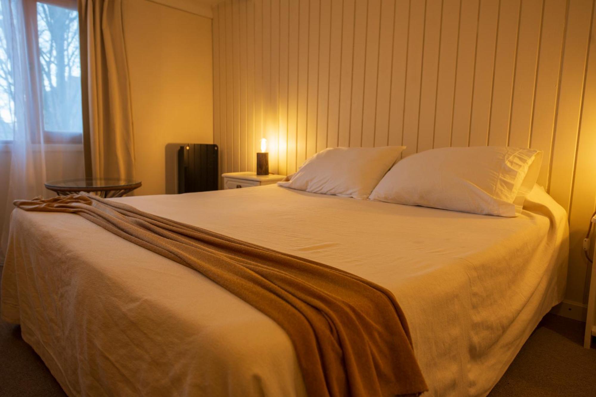 Los Calafates Hotel Ushuaia Buitenkant foto